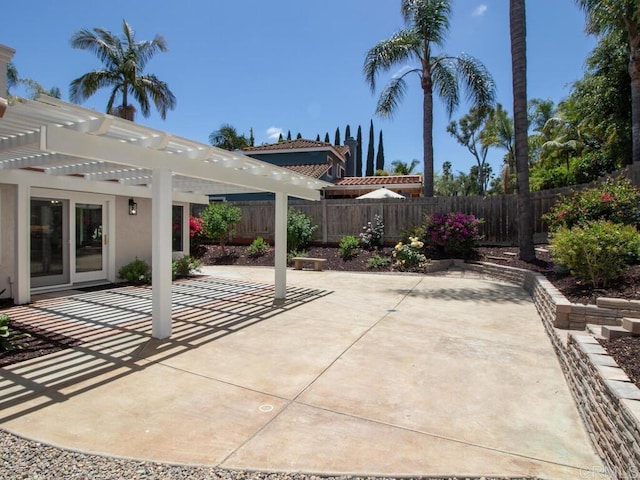 1219 Sunglow Dr, Oceanside, CA 92056 - fenced backyard featuring a pergola and a patio area