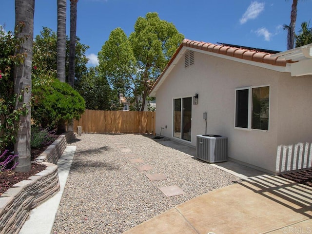 1219 Sunglow Dr, Oceanside, CA 92056 - view of patio / terrace with cooling unit