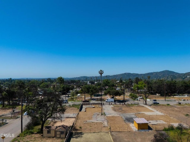 351 W Harriet Ave, Altadena, CA 91001