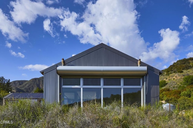 12179 Koenigstein Rd, Santa Paula, CA 93060 - view of property exterior featuring a mountain view