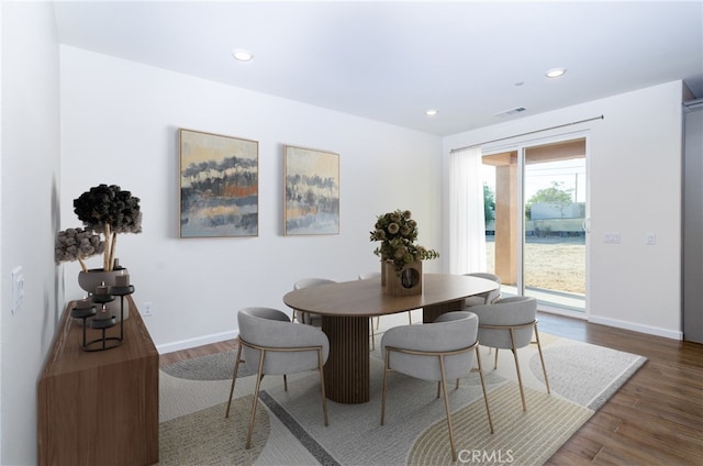 21402 Short Ridge Ave, Perris, CA 92570 - dining room featuring wood finished floors, baseboards, and recessed lighting