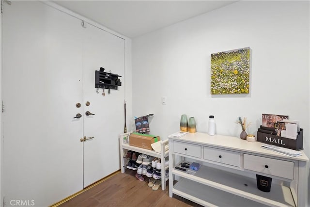 241 S Reeves Dr Unit 302, Beverly Hills, CA 90212 - foyer entrance featuring wood finished floors