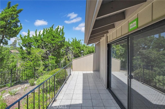 6325 Ridgepath Ct, Rancho Palos Verdes, CA 90275 - view of balcony