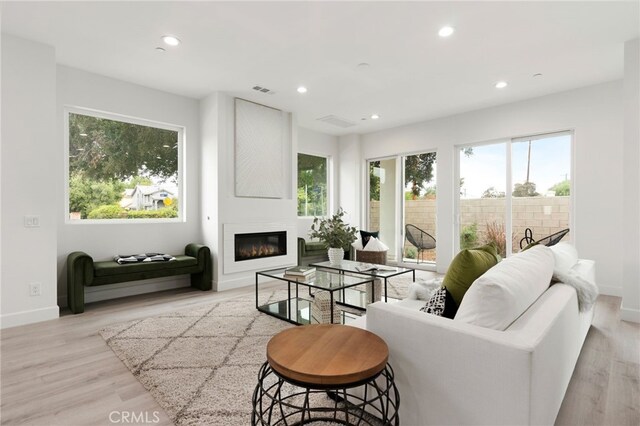 8474 N Camelia Ct, Winnetka, CA 91306 - photo 14