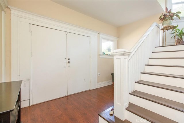 2712 Kenwood Ave, Los Angeles, CA 90007 - entryway featuring wood finished floors and stairway