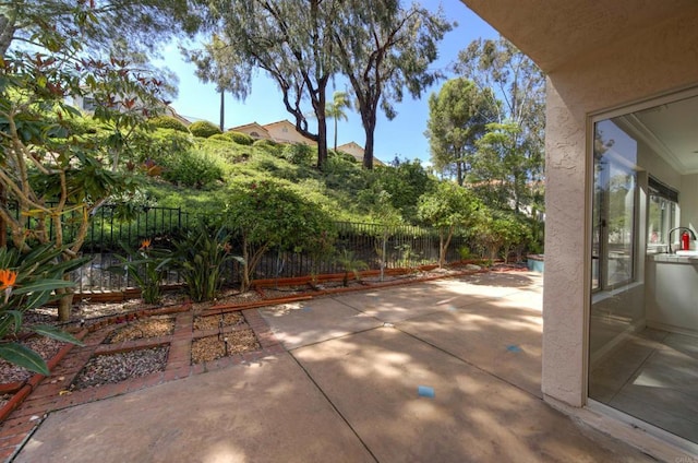 1688 Crystal Ridge Ct, Vista, CA 92081 - view of patio
