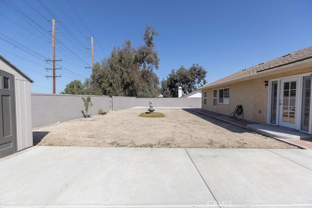 42117 Agena St, Temecula, CA 92592 - fenced backyard with a patio area