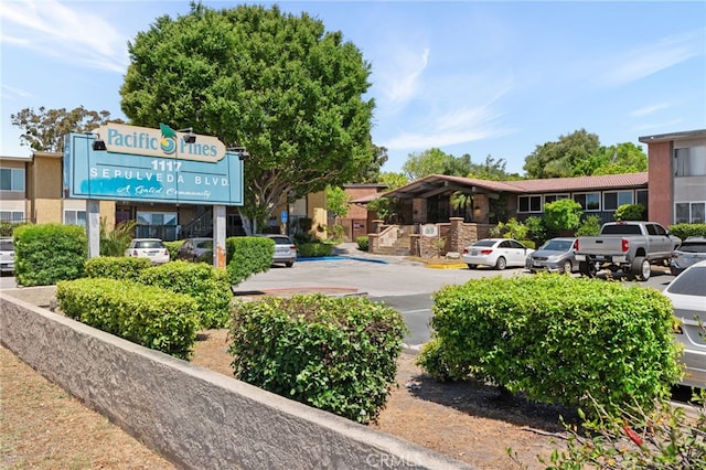 1105 Sepulveda Blvd # C101, Torrance, CA 90502 - view of property's community featuring uncovered parking