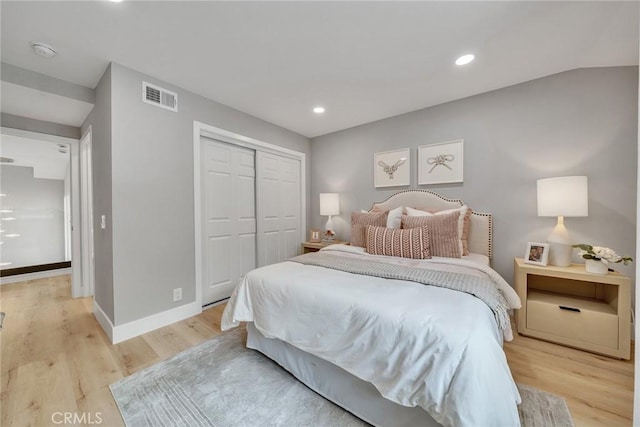 10 Lassen, Irvine, CA 92612 - bedroom with light wood-style floors, a closet, baseboards, and recessed lighting