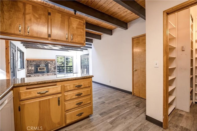 968 Lausanne Dr, Crestline, CA 92325 - kitchen featuring dishwashing machine, wooden ceiling with exposed beams, light wood finished floors, baseboards, and brown cabinetry