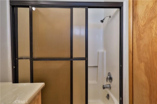 968 Lausanne Dr, Crestline, CA 92325 - bathroom with enclosed tub / shower combo and vanity