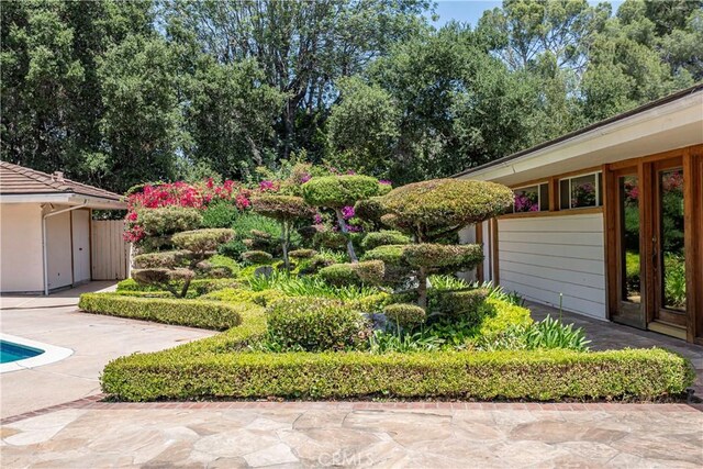 20827 E Mesarica Rd, Covina, CA 91724 - view of yard with a patio