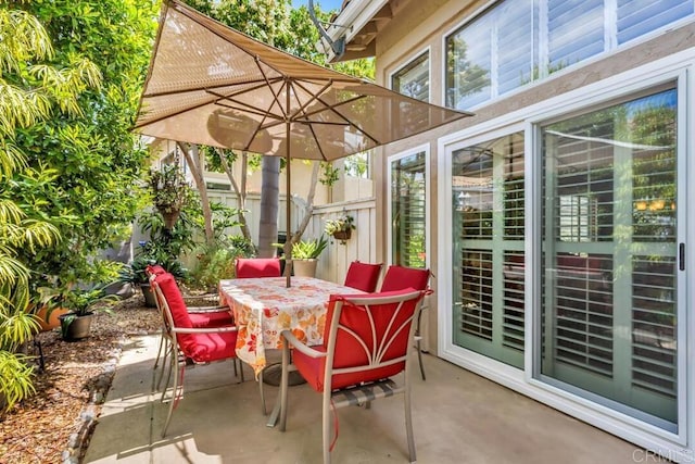1873 Key Largo Rd, Vista, CA 92081 - view of patio featuring outdoor dining space