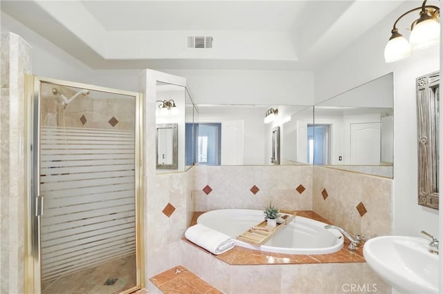 2585 Barcelona, Pismo Beach, CA 93449 - full bathroom featuring a sink, a shower stall, and a bath