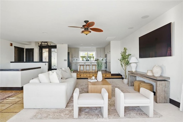 2585 Barcelona, Pismo Beach, CA 93449 - living area with a ceiling fan and baseboards