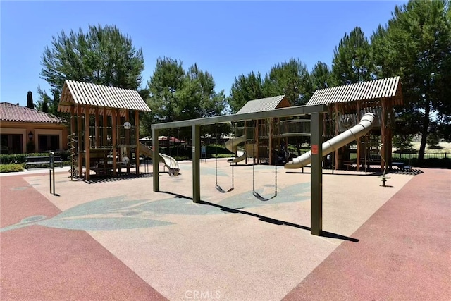 43 Lupari, Irvine, CA 92618 - view of communal playground