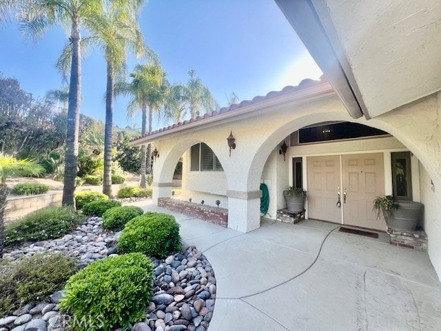 30417 Golden Gate Dr, Canyon Lake, CA 92587 - view of patio / terrace
