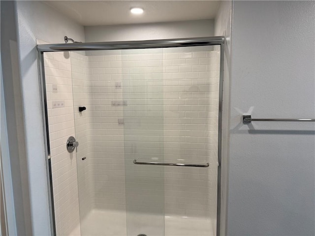 9360 Calm Water Pl, Rancho Cucamonga, CA 91730 - full bath with a shower stall