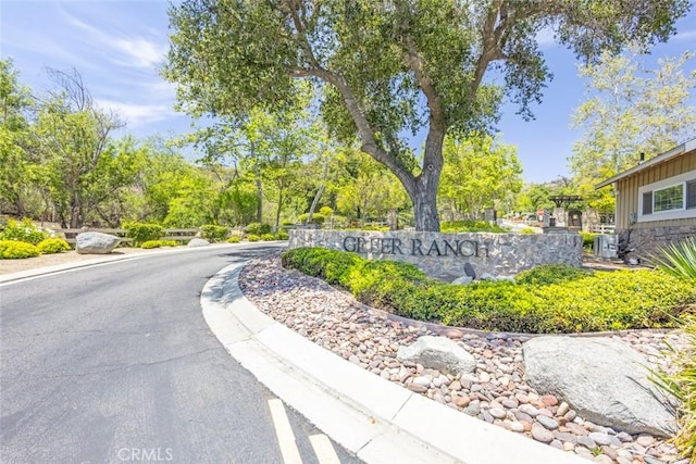 26808 Lemon Grass Way, Murrieta, CA 92562 - view of community sign