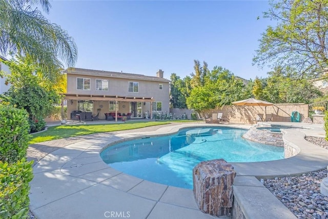 26808 Lemon Grass Way, Murrieta, CA 92562 - view of pool with a fenced backyard, a patio area, and a pool with connected hot tub