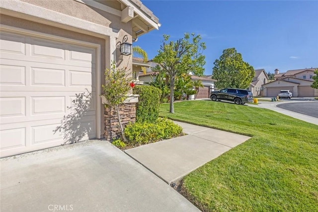 26808 Lemon Grass Way, Murrieta, CA 92562 - garage with a residential view and concrete driveway