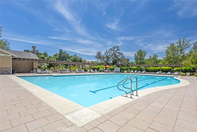 26808 Lemon Grass Way, Murrieta, CA 92562 - community pool featuring a patio area