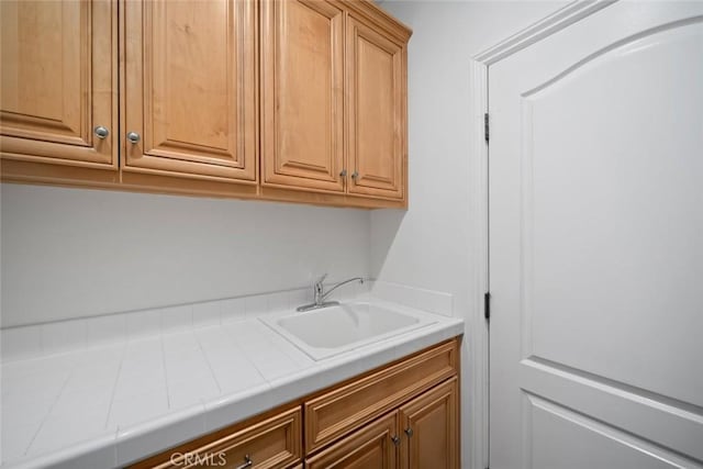 1824 Nathan Way, Nipomo, CA 93444 - washroom with a sink