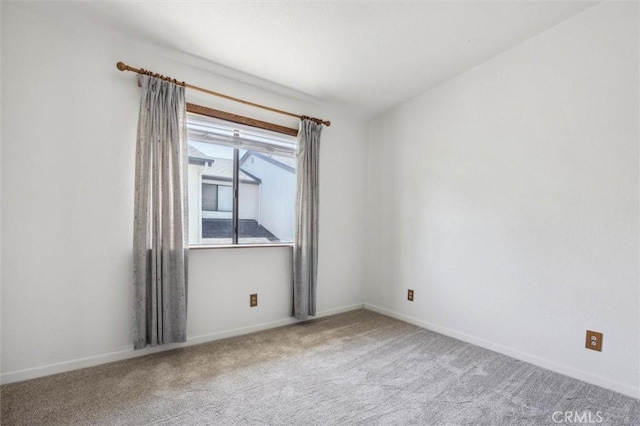10710 El Camino Real Unit 17, Atascadero, CA 93422 - carpeted empty room featuring baseboards