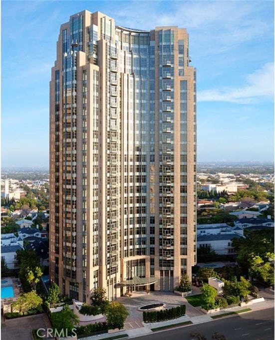 10776 Wilshire Blvd Unit 901, Los Angeles, CA 90024 - view of property with a view of city