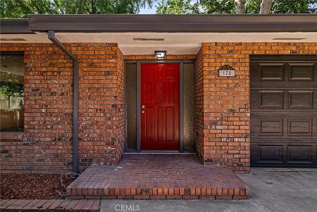 178 E Washington Ave, Chico, CA 95926 - view of exterior entry with brick siding