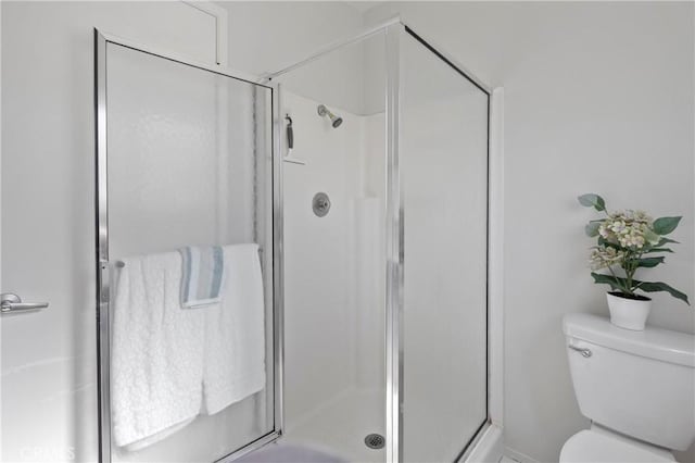 22792 La Quinta Dr, Mission Viejo, CA 92691 - bathroom with a shower stall and toilet