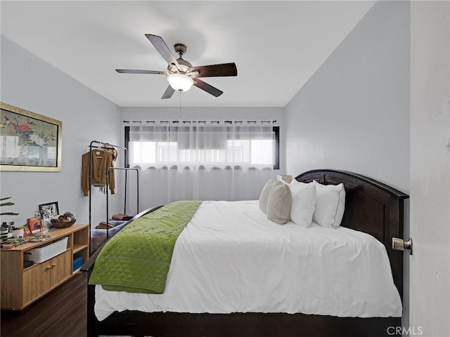 933 E 1st St Unit 7, Long Beach, CA 90802 - bedroom with wood finished floors and a ceiling fan