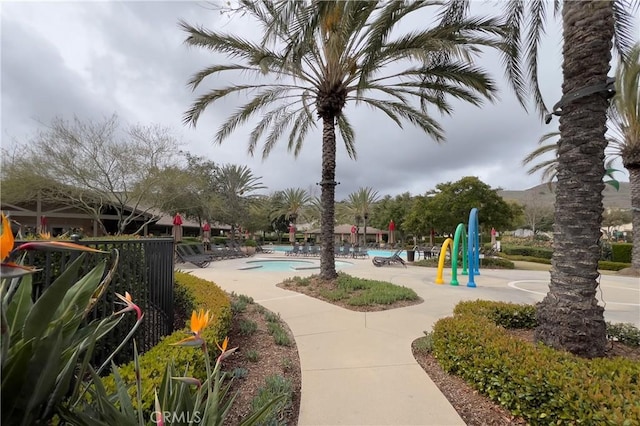 16 Fenix St, Rancho Mission Viejo, CA 92694 - surrounding community featuring a pool and a patio
