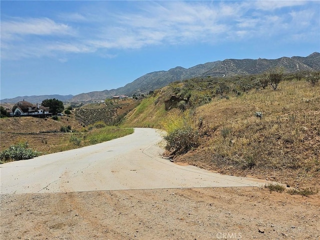 1 Luane Trl, Colton, CA 92324