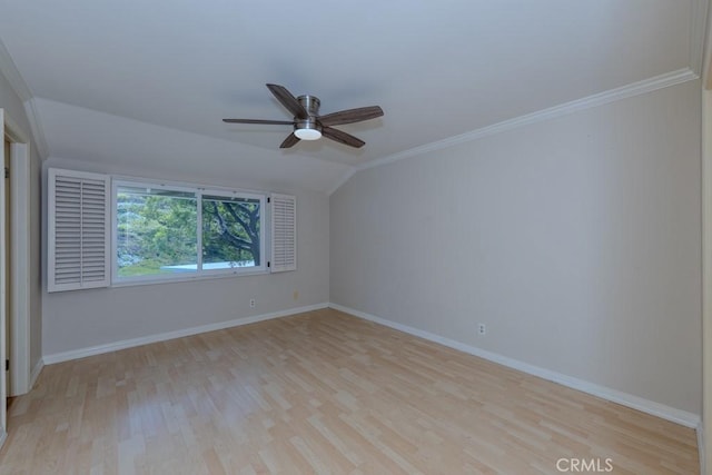 19134 Alamo Ln Unit 162, Yorba Linda, CA 92886 - unfurnished room with ceiling fan, light wood finished floors, baseboards, crown molding, and lofted ceiling