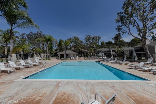 19134 Alamo Ln Unit 162, Yorba Linda, CA 92886 - community pool with a patio