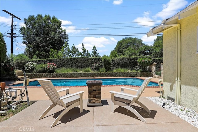 22941 Keswick St, West Hills, CA 91304 - view of swimming pool with a patio area and a fenced backyard