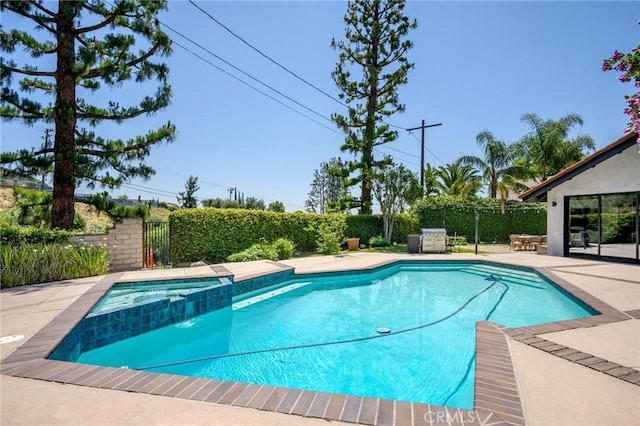 2305 Henrietta Ave, La Crescenta, CA 91214 - view of pool featuring a patio area and a pool with connected hot tub