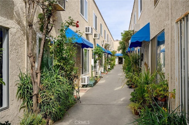 11025 Kittridge St Unit 128, North Hollywood, CA 91606 - view of surrounding community