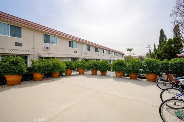 11025 Kittridge St Unit 128, North Hollywood, CA 91606 - view of patio