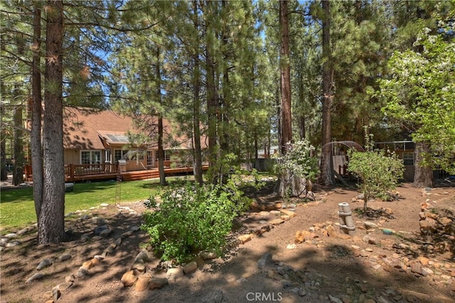 531 Killington Way, Big Bear Lake, CA 92315 - view of yard with a deck