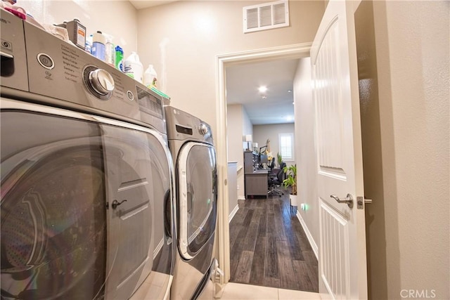 45668 Nora Cir, Temecula, CA 92592 - washroom with independent washer and dryer, dark wood-style flooring, baseboards, and recessed lighting