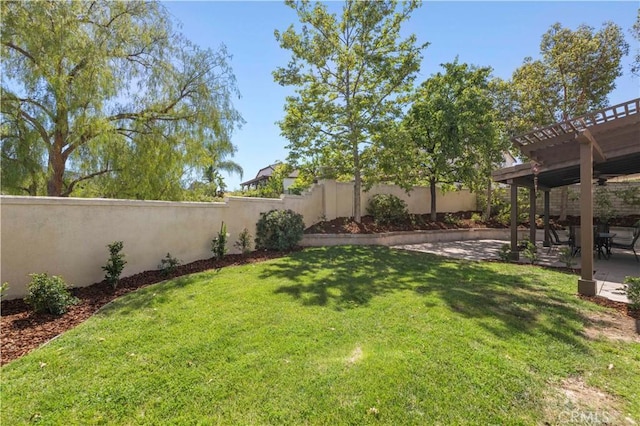26520 Thackery Ln, Stevenson Ranch, CA 91381 - fenced backyard featuring a pergola and a patio area