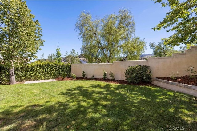 26520 Thackery Ln, Stevenson Ranch, CA 91381 - view of yard