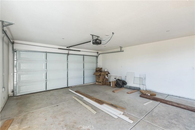 1325 Deodara Way, Paradise, CA 95969 - garage with a garage door opener