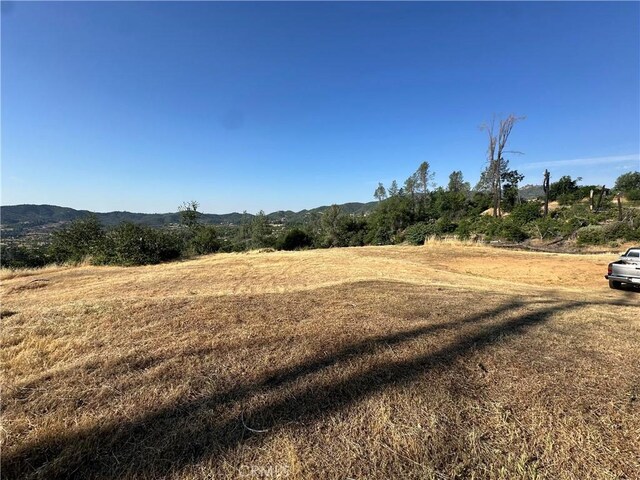 10255 Carrousel Dr, Redding, CA 96001