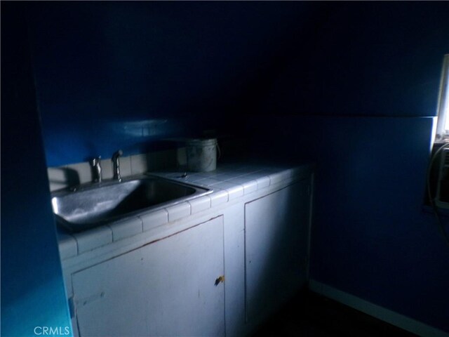 3688 Koloko St, Clearlake, CA 95422 - laundry area with a sink