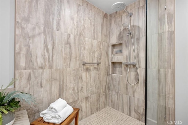 19172 Sierra Maria Rd, Irvine, CA 92603 - full bath featuring tiled shower