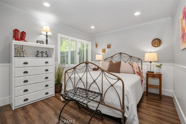 19172 Sierra Maria Rd, Irvine, CA 92603 - bedroom featuring a wainscoted wall, crown molding, wood finished floors, and recessed lighting