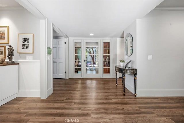 19172 Sierra Maria Rd, Irvine, CA 92603 - corridor with wood finished floors, baseboards, crown molding, and recessed lighting
